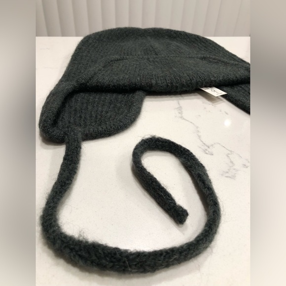 NWT Madewell Green Fuzzy-Knit Ear Flap Beanie Alpaca, Wool - Picture 4 of 12